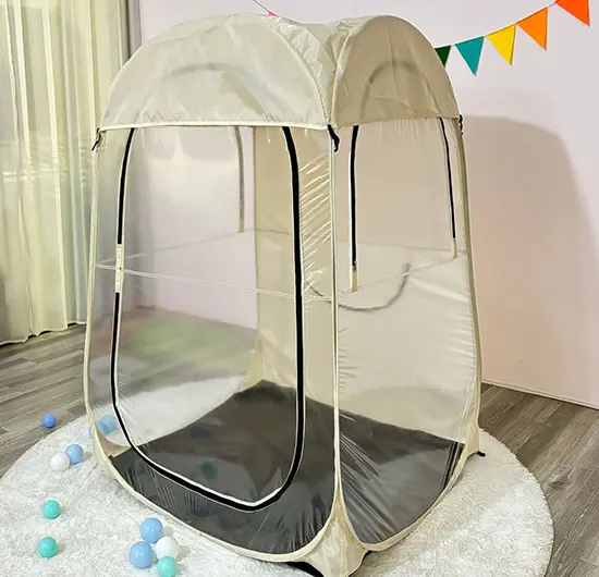 SoloShield: Instant Pop-Up Tent for Fishing & Events