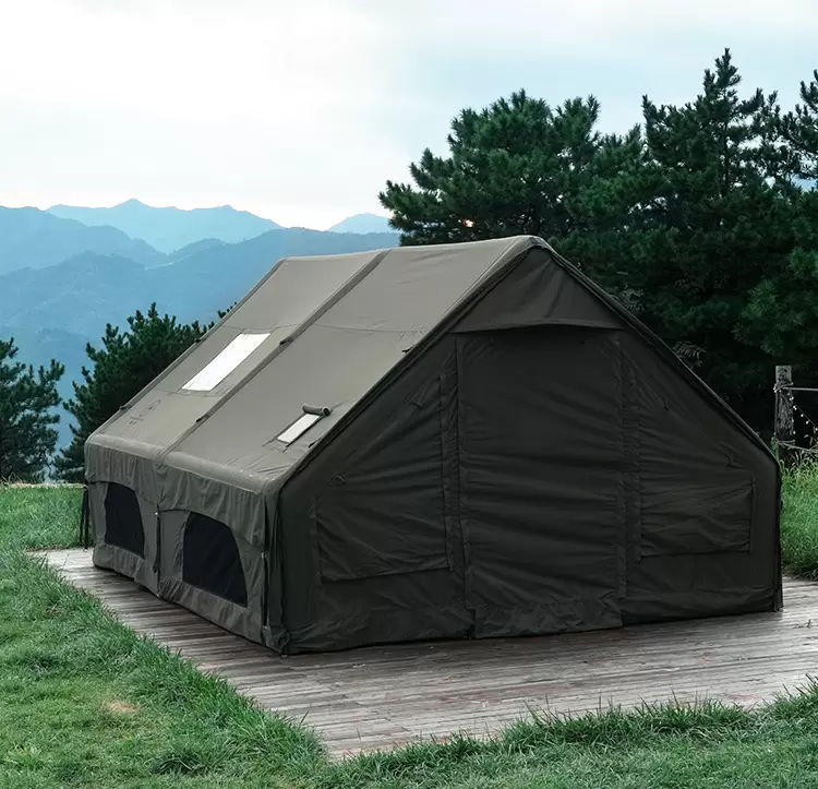 Inflatable Wilderness Haven: Effortless Outdoor Escapes